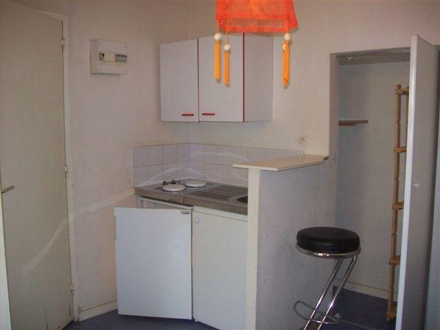 Location Appartement 1 pièce 15m² LE CREUSOT 71200