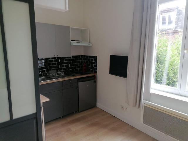 Location Appartement 1 pièce 15m² LILLE 59000