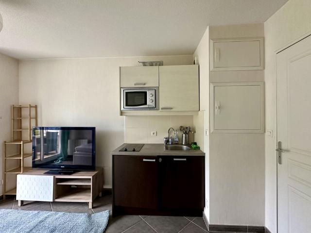 Location Appartement 1 pièce 15m² MEYLAN 38240