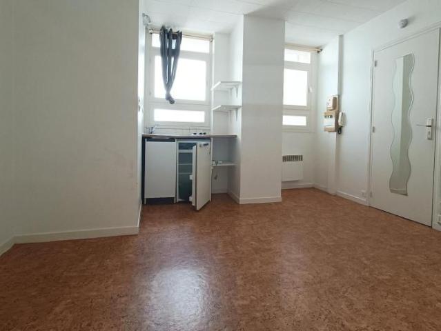 Location Appartement 1 pièce 15m² NANTES 44000
