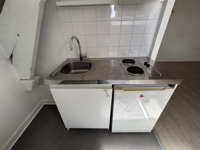 Location Appartement 1 pièce 15m² NANTES 44300