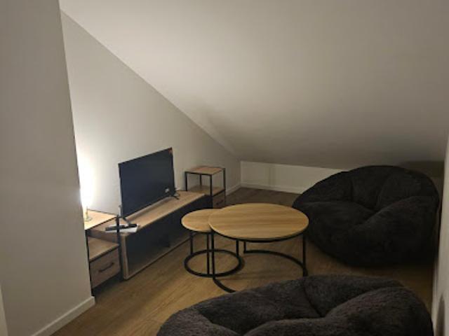 Location Appartement 1 pièce 160 m2 Angers