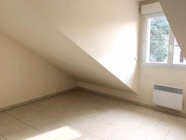 Location Appartement 1 pièce 16 m2 Bures sur Yvette
