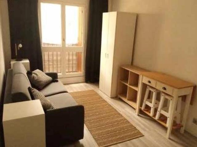 Location Appartement 1 pièce 16 m2 Paris 18ème