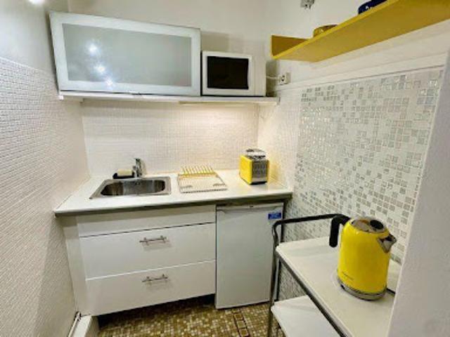 Location Appartement 1 pièce 16 m2 Paris 20ème