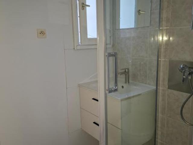 Location Appartement 1 pièce 16 m2 Quincy Voisins