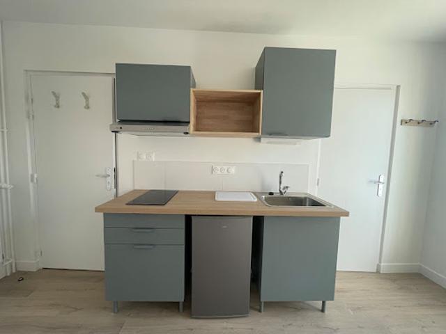 Location Appartement 1 pièce 16.89 m2 Rennes