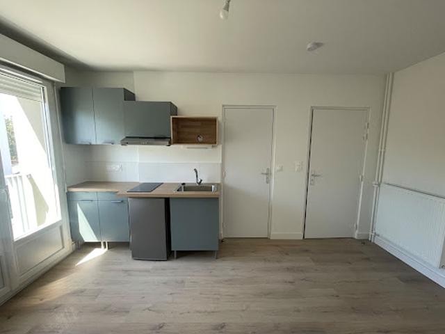 Location Appartement 1 pièce 16.79 m2 Rennes