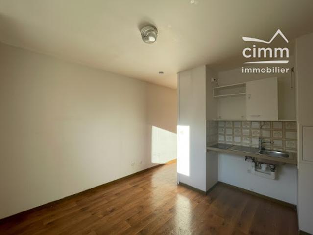 Location Appartement 1 pièce 16.79 m2 Sallanches