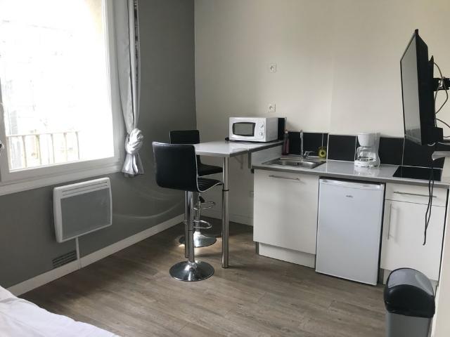 Location Appartement 1 pièce 16m²