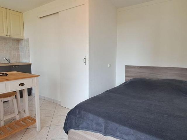 Location Appartement 1 pièce 16m²