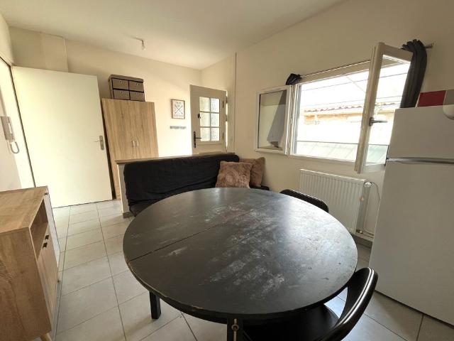 Location Appartement 1 pièce 16m²