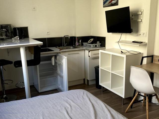 Location Appartement 1 pièce 16m²
