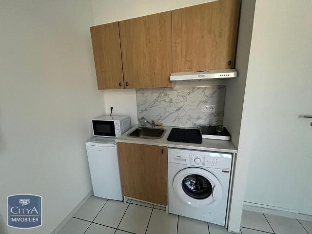 Location Appartement 1 pièce 16m² VILLENEUVE SUR LOT 47300