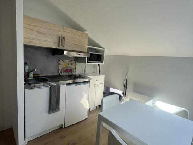 Location Appartement 1 pièce 16m² ANNONAY 07100