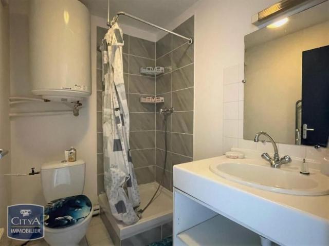 Location Appartement 1 pièce 16m² AVIGNON 84000