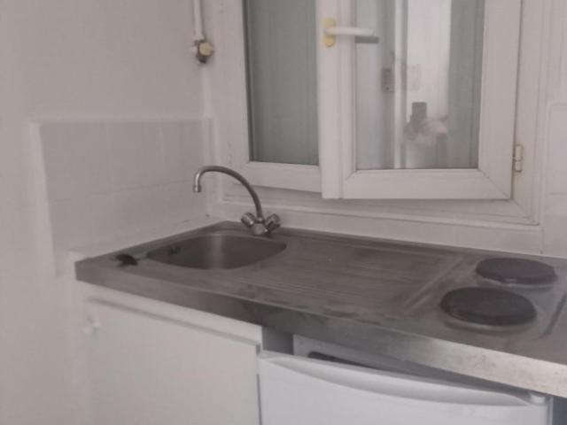 Location Appartement 1 pièce 16m² BORDEAUX 33000