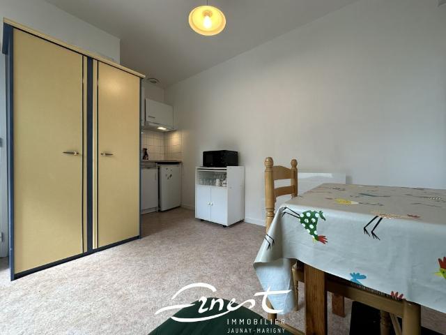 Location Appartement 1 pièce 16m² JAUNAY MARIGNY 86130