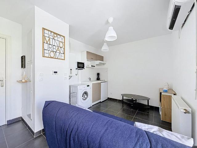 Location Appartement 1 pièce 16m² LA CIOTAT 13600