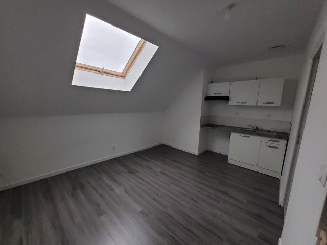 Location Appartement 1 pièce 16m² LENS 62300