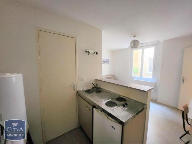 Location Appartement 1 pièce 16m² LIMOGES 87000