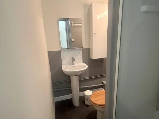 Location Appartement 1 pièce 16m² MARSEILLE 10ème