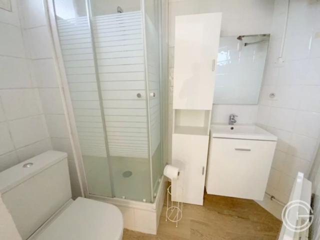 Location Appartement 1 pièce 16m² NICE 06000