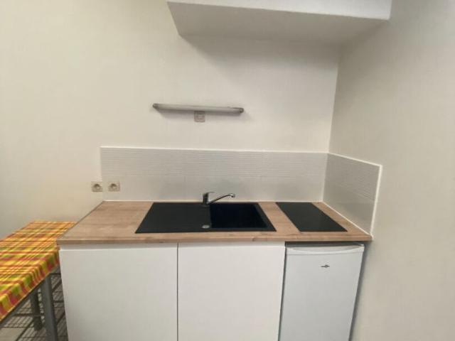 Location Appartement 1 pièce 16m² ROUEN 76000