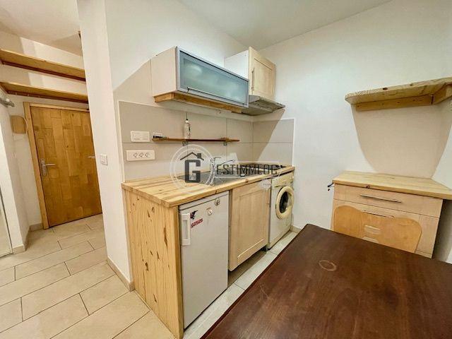 Location Appartement 1 pièce 16m² SALERNES 83690