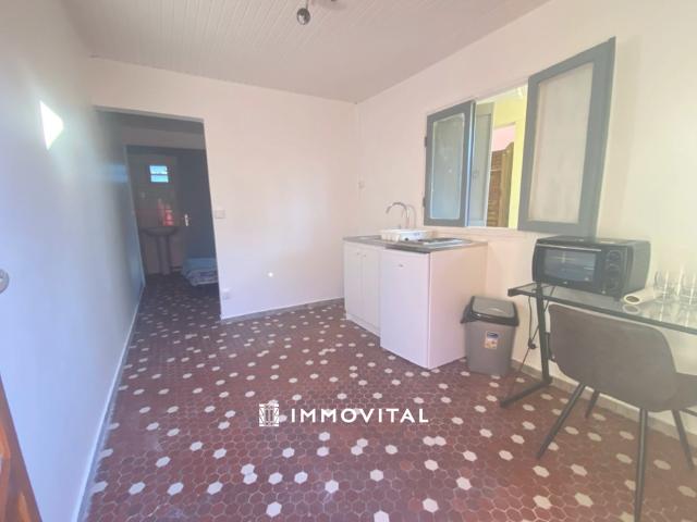 Location Appartement 1 pièce 16m² ST CLAUDE 97120