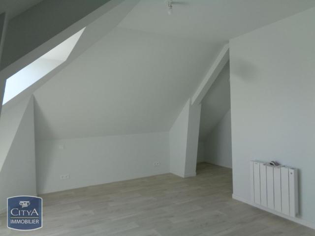 Location Appartement 1 pièce 16m² ST NAZAIRE 44600