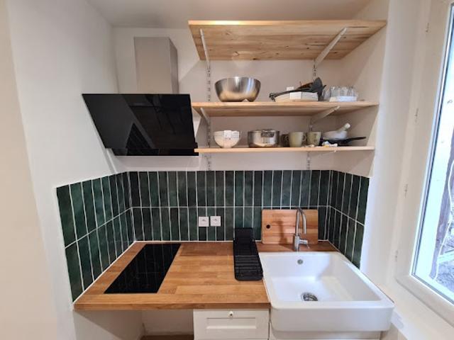 Location Appartement 1 pièce 17 m2 Marseille 10ème