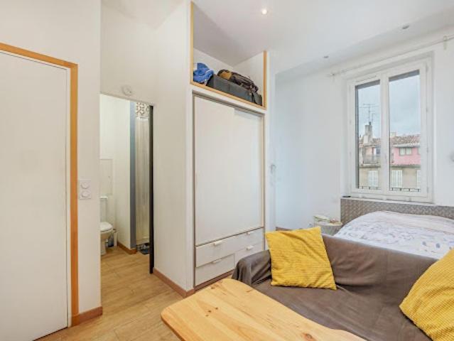 Location Appartement 1 pièce 17 m2 Marseille 1er