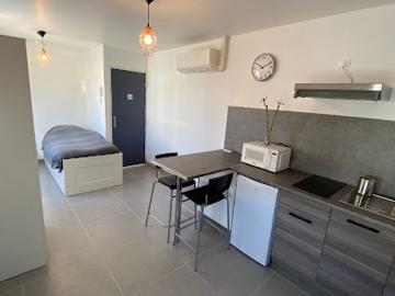 Location Appartement 1 pièce 17 m2 Montpellier