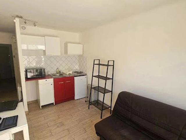 Location Appartement 1 pièce 17 m2 Gardanne