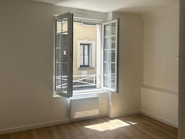 Location Appartement 1 pièce 17 m2 Septeuil