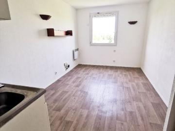 Location appartement 1 pièce, 17.12m², Cergy