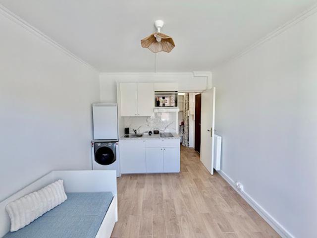 Location Appartement 1 pièce 17.64 m2 Versailles
