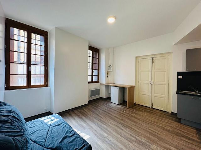Location appartement 1 pièce, 17.87m², Carcassonne