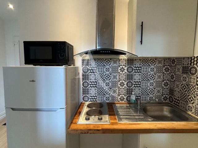 Location appartement 1 pièce, 17.90m², Jonzac