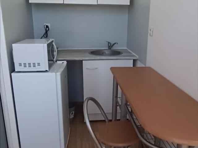 Location Appartement 1 pièce 17m²