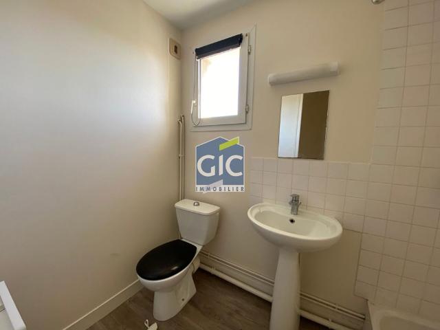 Location Appartement 1 pièce 17m²