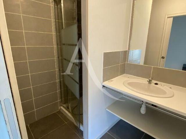 Location Appartement 1 pièce 17m²