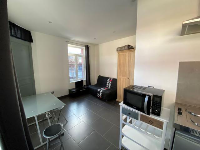 Location Appartement 1 pièce 17m² AMIENS 80000