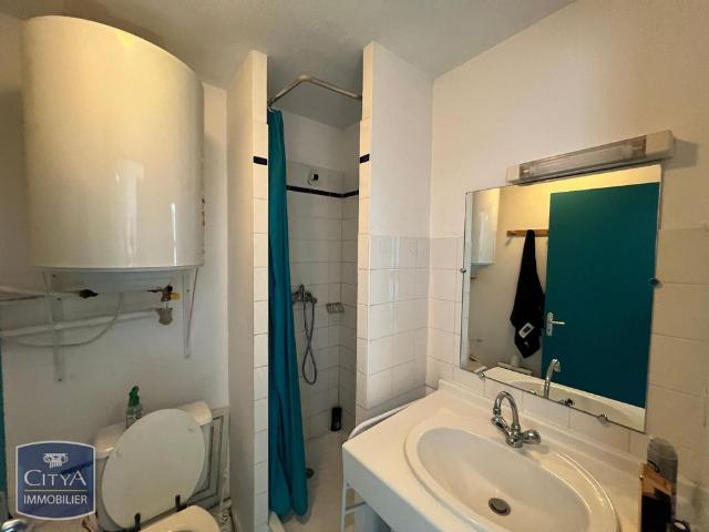 Location Appartement 1 pièce 17m² AVIGNON 84000