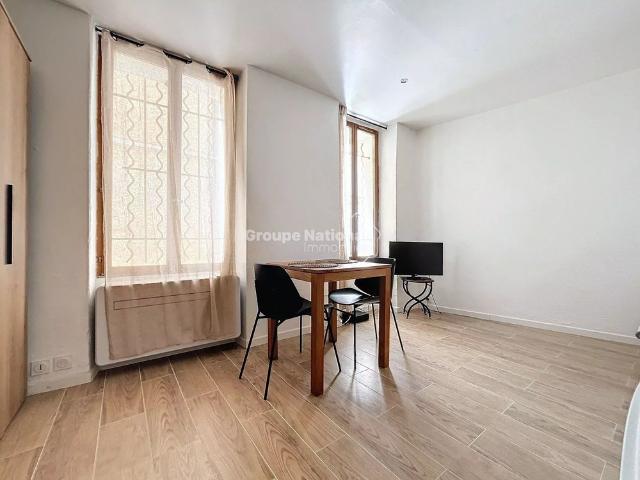 Location Appartement 1 pièce 17m² AVIGNON 84000