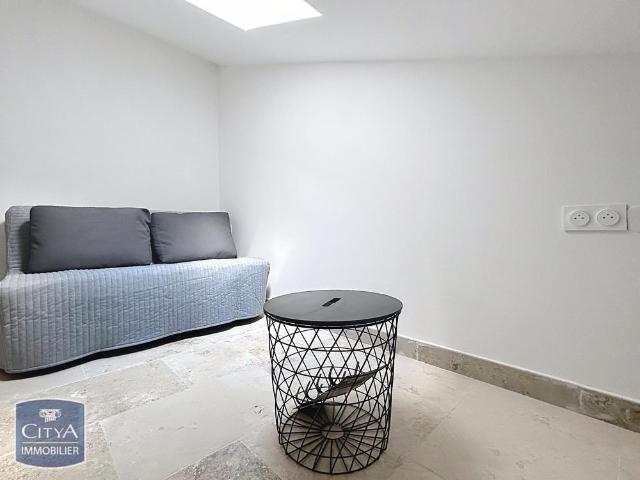 Location Appartement 1 pièce 17m² BAGNOLS SUR CEZE 30200