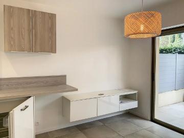 Location Appartement 1 pièce 17m² CANNES 06400