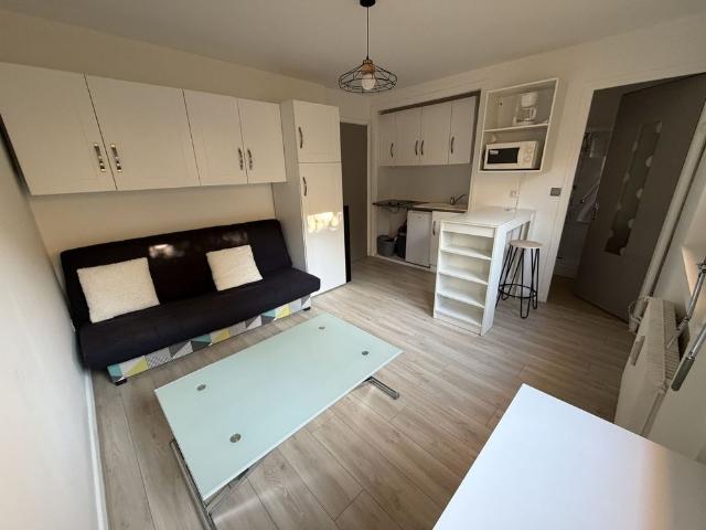 Location Appartement 1 pièce 17m² CHALON SUR SAONE 71100