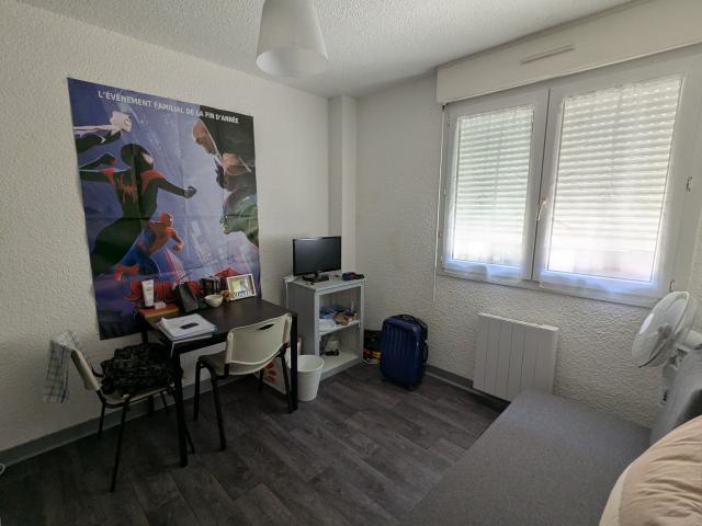 Location Appartement 1 pièce 17m² CLERMONT FERRAND 63000